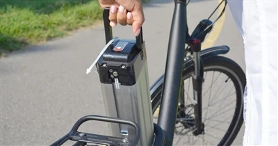Pot înlocui bateria originală pentru bicicletă electrică cu o altă marcă de b...